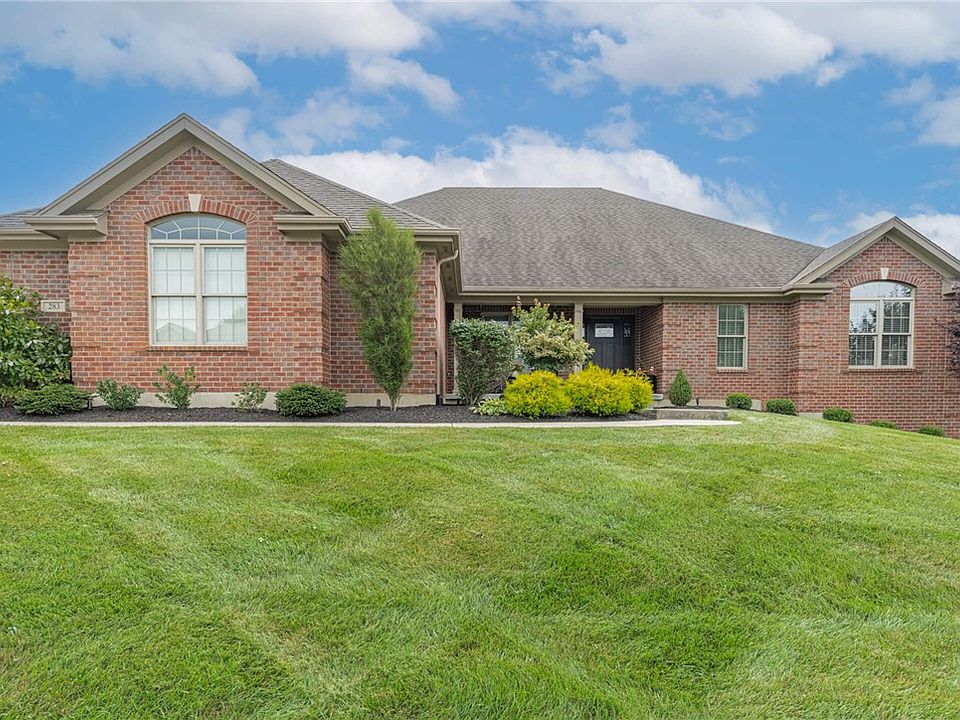 1st image of 283 Crown Point Dr