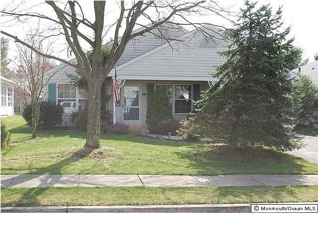 3 Mayapple Dr photo 1