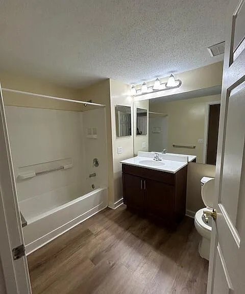 488 Bedford St #308 — Photo 20