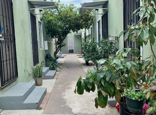 2710 E 15th St, Long Beach, CA 90804