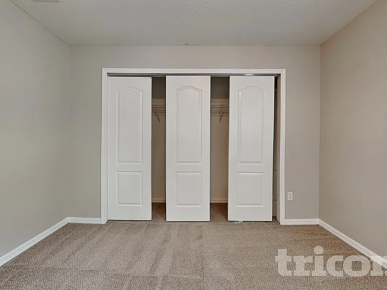 9247 Wellstone Dr — Photo 12