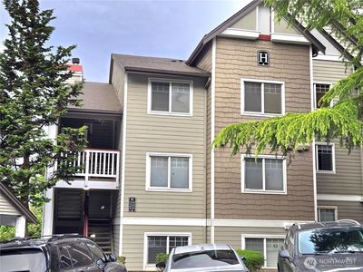18501 SE Newport Wy #H335, Issaquah, WA, 98027