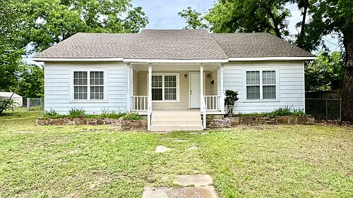 43 Townsend Ave Photo 1