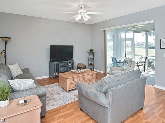 2nd image of 8076 Queen Palm Ln APT 412