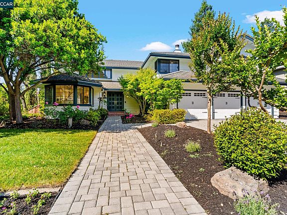 4th image of 10137 Nantucket Dr