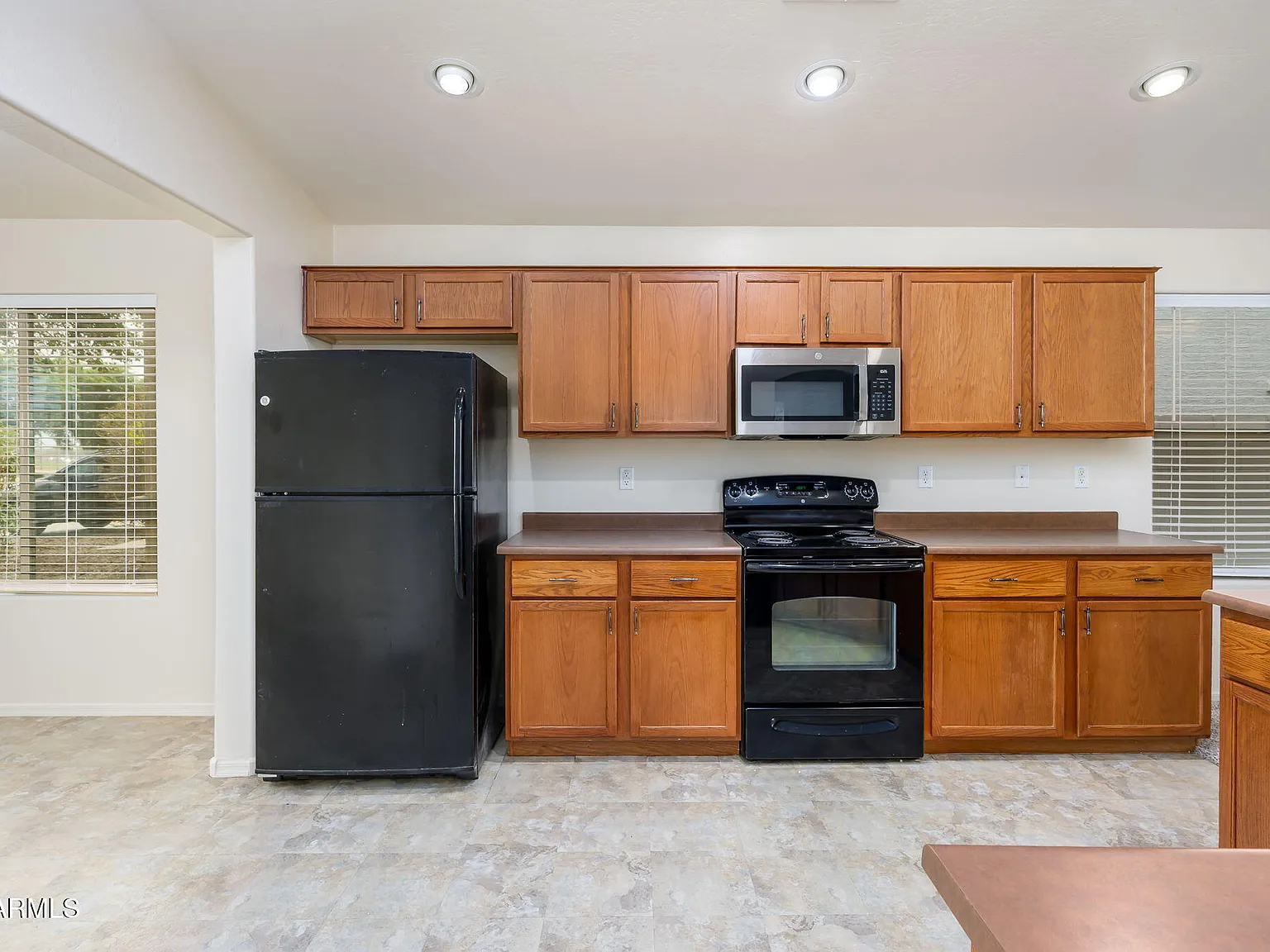 3 bed, 2.0 bath, 1682 sqft, $1,750 — Photo 4
