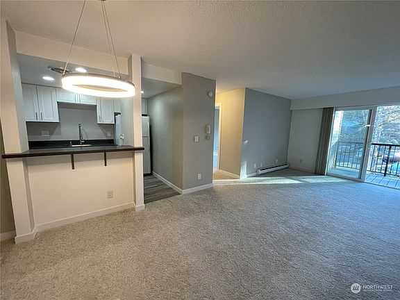 3rd image of 14630 NE 32nd Street #E14