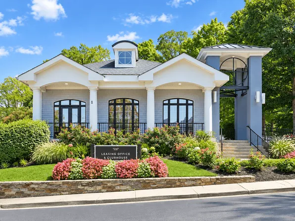 Annapolis Roads Apartments