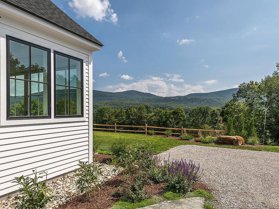 7537 Main Street, Manchester Center, VT 05255 Zillow