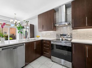 41 Coastline Dr, Brampton, ON L6Y 0T6