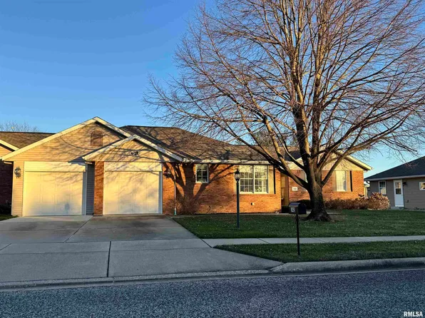142 Wingate Dr, Tremont, IL 61568