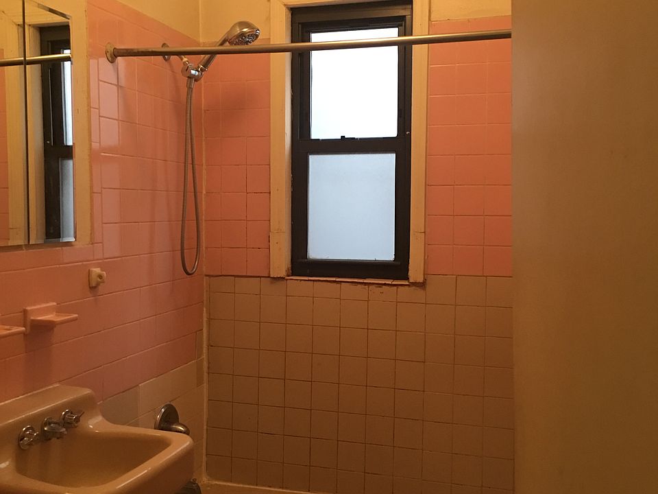 2nd image of 2317 28th Ave