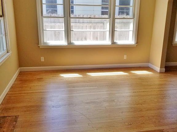 4th image of 173 Searles Ave