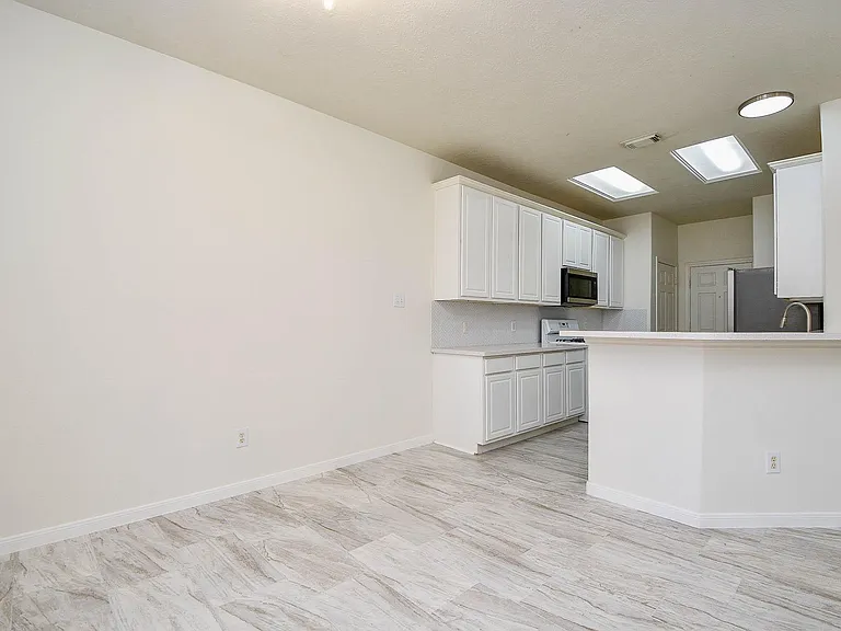 5607 Stonecloud Ln — Photo 15
