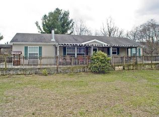 7114 Ohio River Blvd, New Cumberland, WV 26047