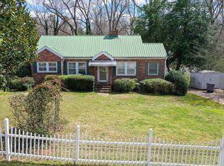 2903 Anderson Rd, Greenville, SC 29611