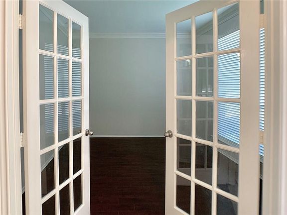 3rd image of 9105 Garden Grove Dr