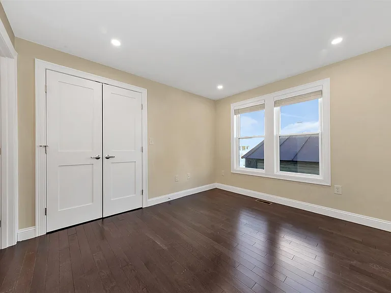 39 Wright Ave #1 — Photo 16