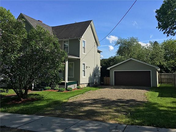 5th image of 110 Lakeview Ave