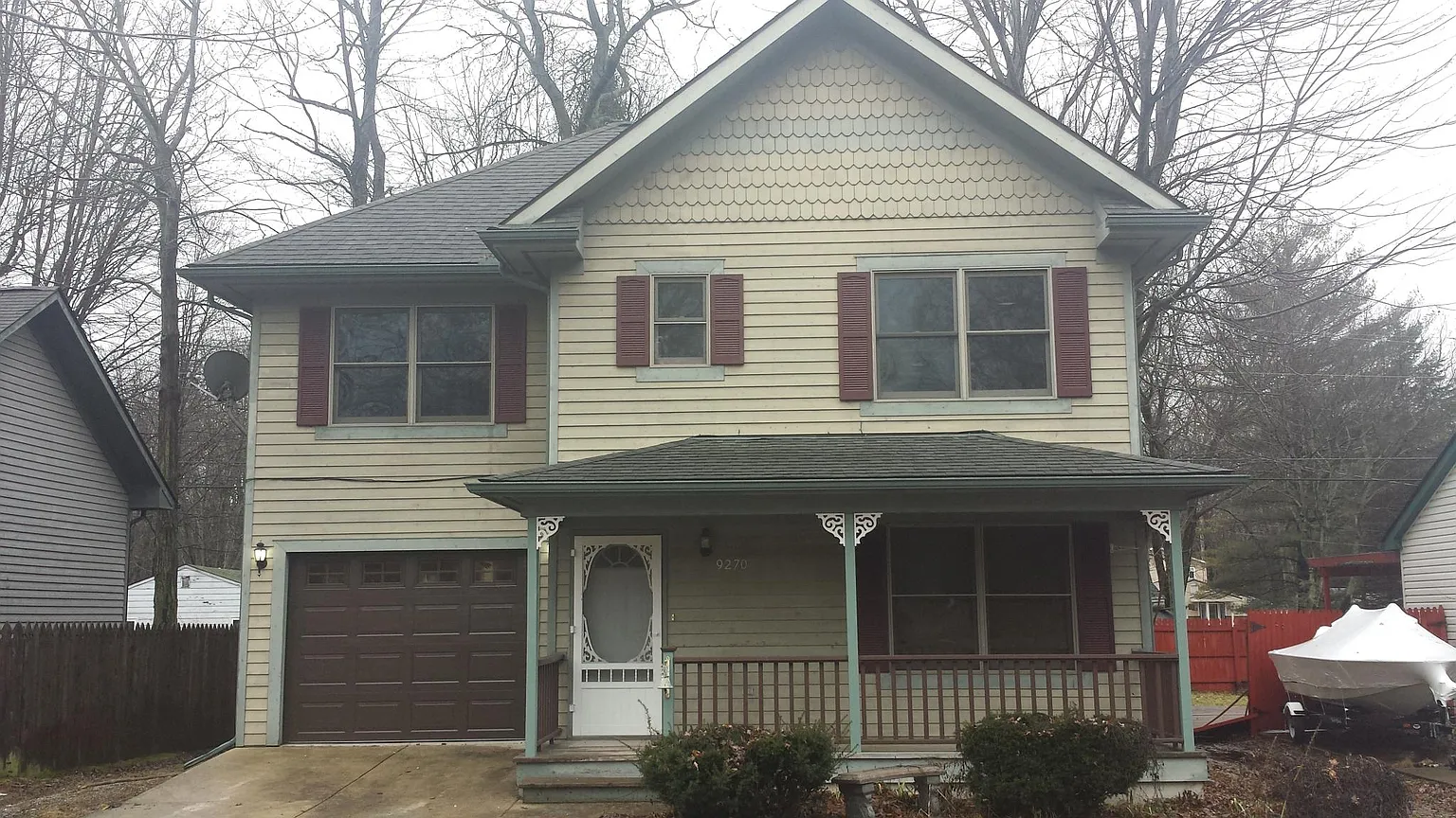 9270 Maple St photo 1