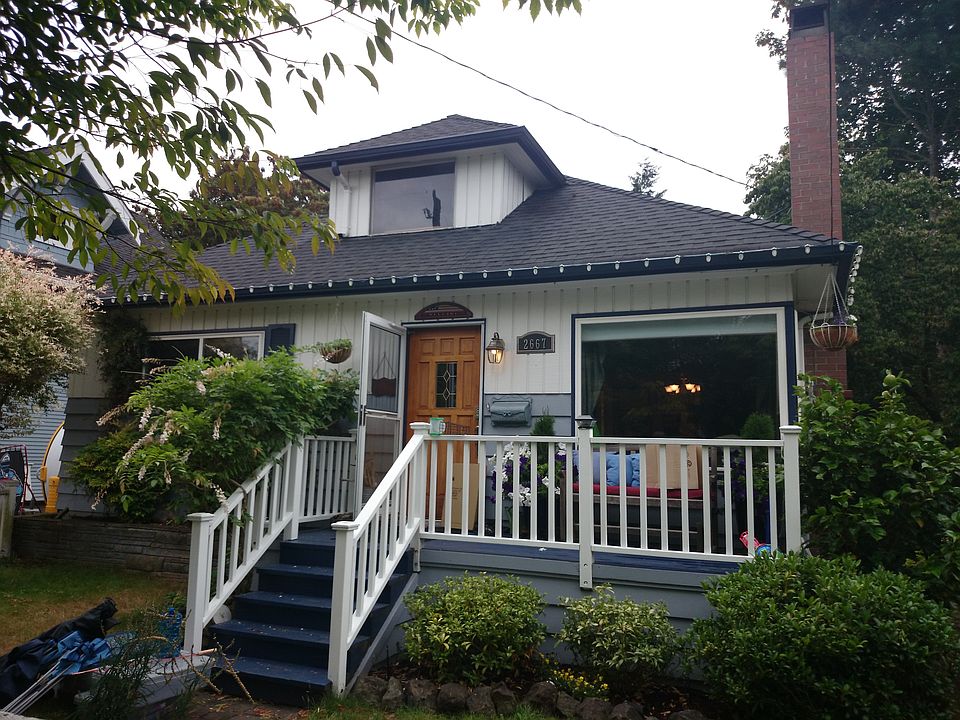 2nd image of 2667 39th Ave SW