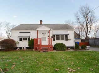 33 Bernard St, Springfield, MA 01109