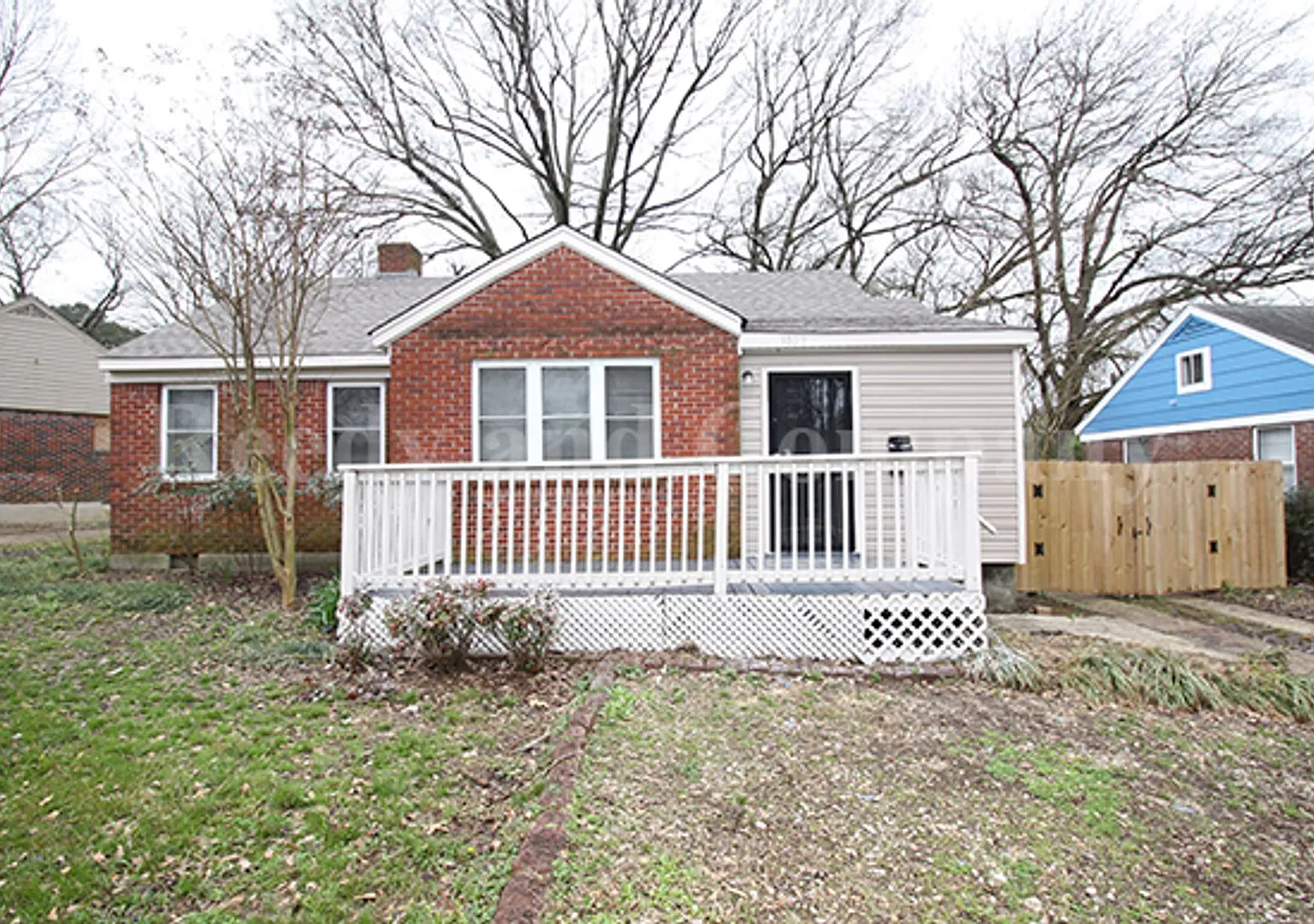 !!Rent Special!! Half Off First Month Rent!! Welcome To 1023 Waring Road! — Photo 2