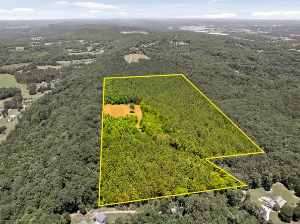 550 NW Hooper Gap Rd, Charleston, TN 37310