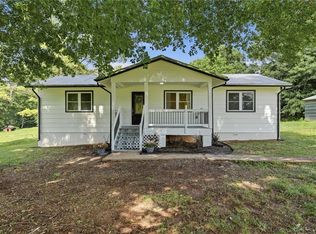667 W O Smith Rd, Jefferson, GA 30549