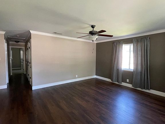 4th image of 6112 Westbrook Dr