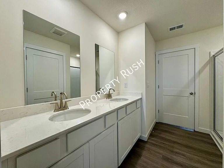 7535 Bendire Loop — Photo 30