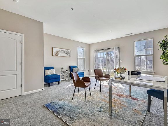 5th image of 903 Dorchester Cove Rd