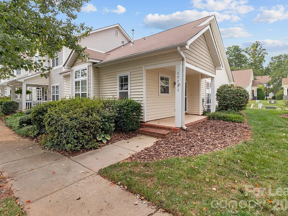 17331 Villanova Rd