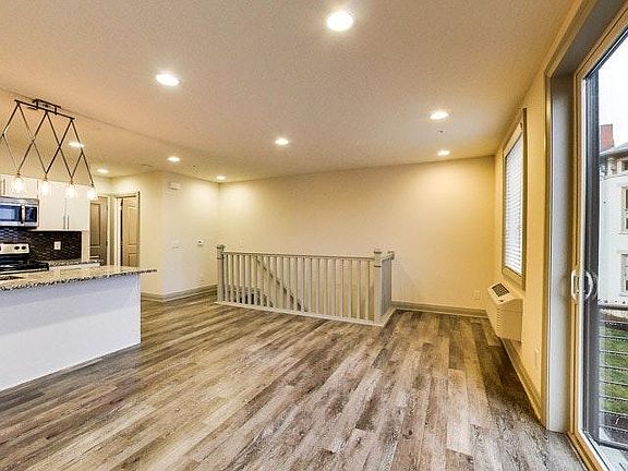 5th image of 40 W 3rd Ave #205