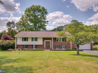 2812 College View Dr, Churchville, MD 21028