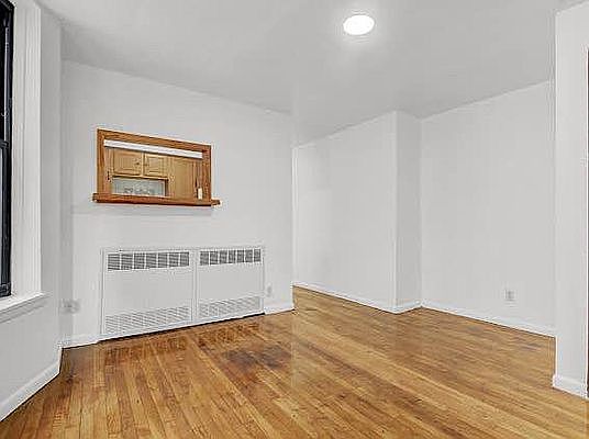 4th image of 26 W 131st St APT 5D