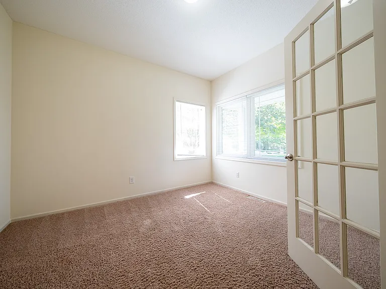 15523 Lilac Dr — Photo 10