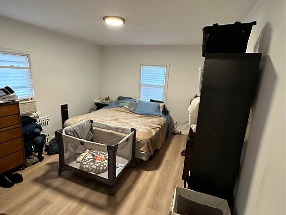 3rd image of 7-14 Essex Pl Floor 1