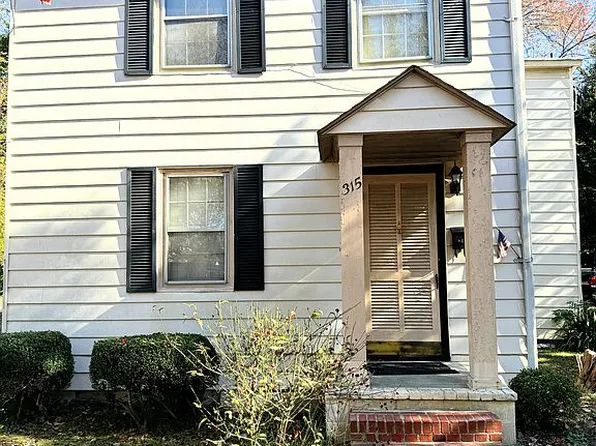 315 S Taylor St, Ashland, VA 23005