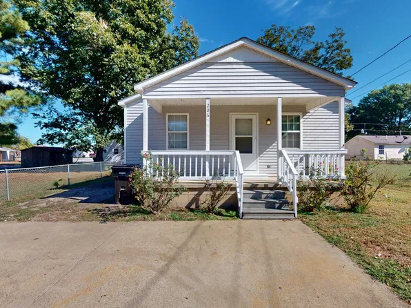 206 2nd Ave, Dyersburg, TN 38024