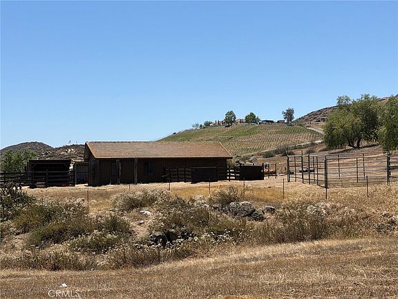 5th image of 37475 Crown Valley Rd