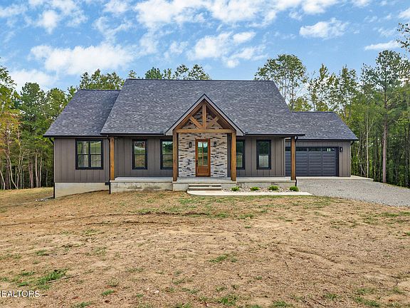 2nd image of 1119 Nichol Creek Dr