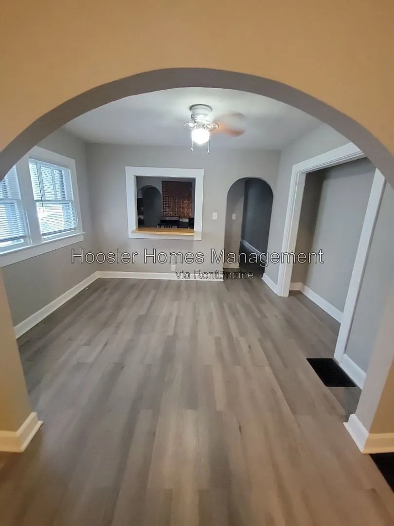 1 bed, 1.0 bath, $975 — Photo 4