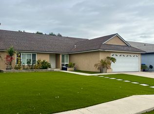 22135 Ballinger St, Chatsworth, CA 91311