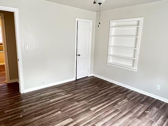 4th image of 4129 S Union Ave
