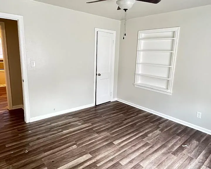 4129 S Union Ave — Photo 4