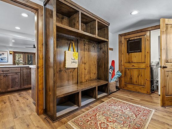 5th image of 608 Midiron Ave