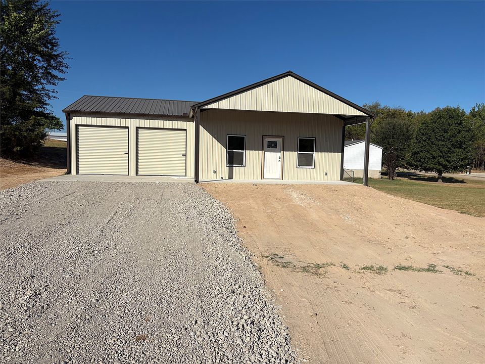 1st image of 215 Quanah