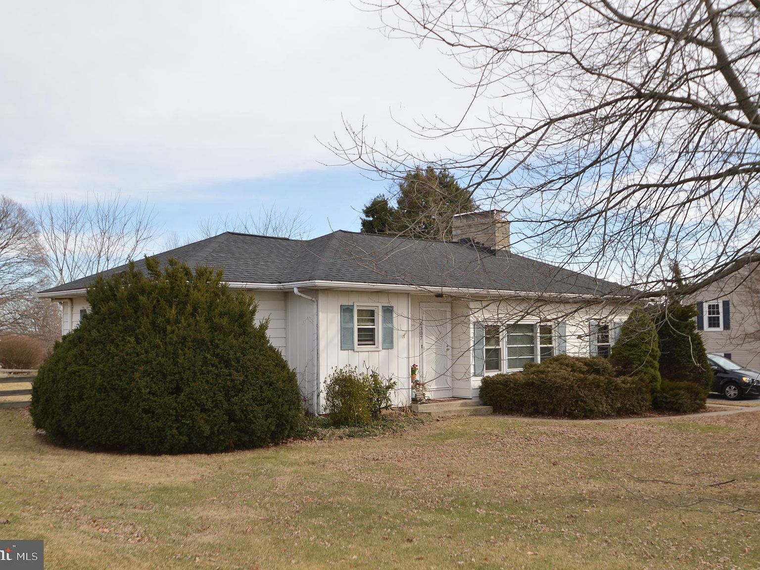 1307 Summit St, Hampstead, MD 21074 Zillow