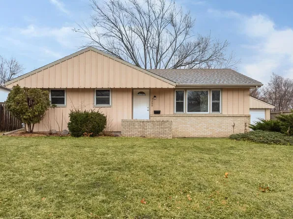 7200 Lee Ave N, Brooklyn Center, MN 55429